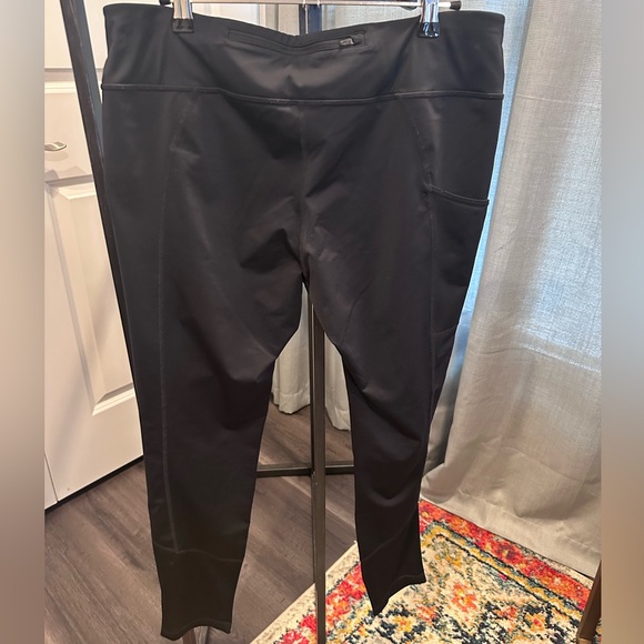 Nike DRI-FIT Black Leggings - Picture 2 of 4